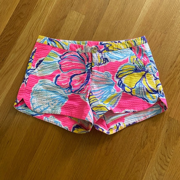 NWOT Lilly Pulitzer Adie Shorts In Swept by the Tides - Picture 1 of 4